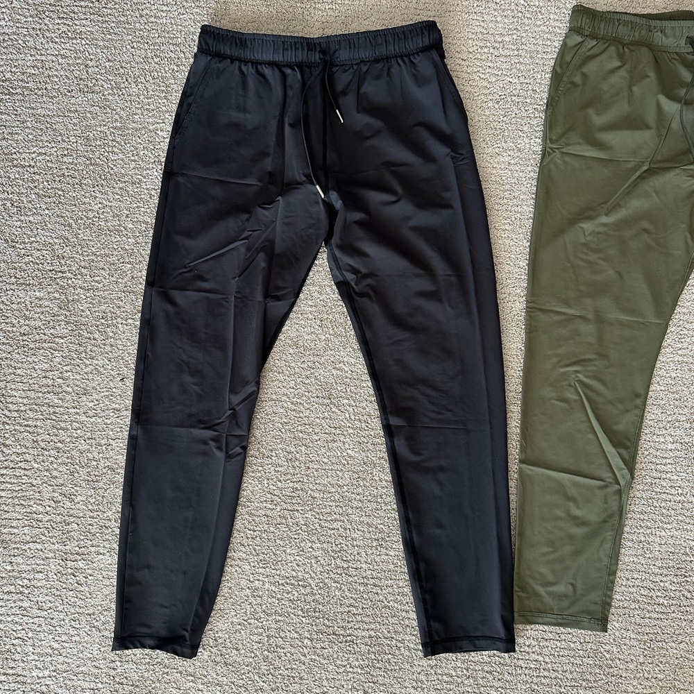 Zyia Black and Green Pants